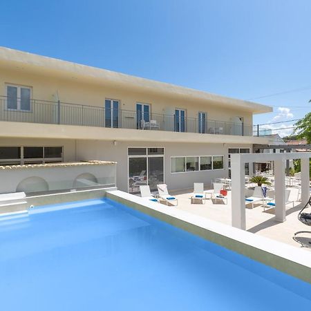 Melina Oasis Boutique Hotel Κασσιόπη Εξωτερικό φωτογραφία